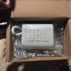 Jbl go 4