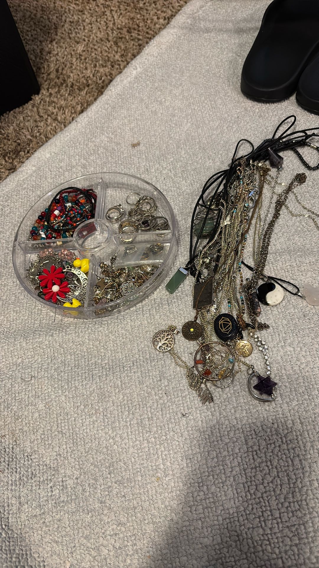jewelry, rings, pendants, necklaces, bracelets