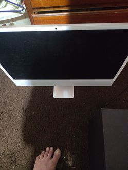 Apple Cinema display