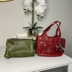 Bundle handbags 👜 