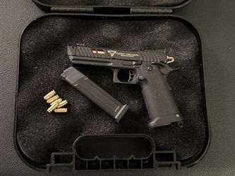 Black Desert Eagle Toy Gun Key Chain