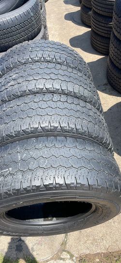 GOODYEAR WRANGLER TIRES LT275/70/18 (SET)