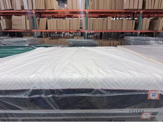 King mattress firm gel memory foam 🔥 1 year warranty