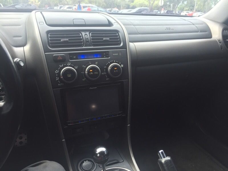 01-05 Lexus IS300 upper dashboard
