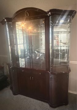 China cabinet and table