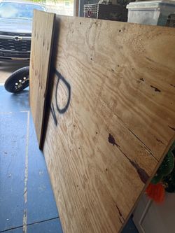 Plywood sheets and pieces