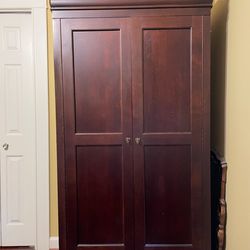 Excellent Quality Hardwood Armoire