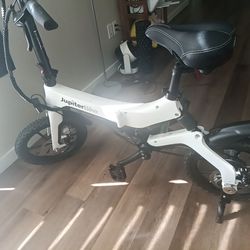 JUPITER FOLDING E-BIKE GREAT CONDITION BARELY