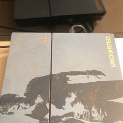 PlayStation 4 Uncharted Edition 
