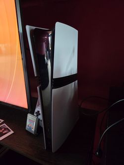 Plastation 5 Pro 2TB