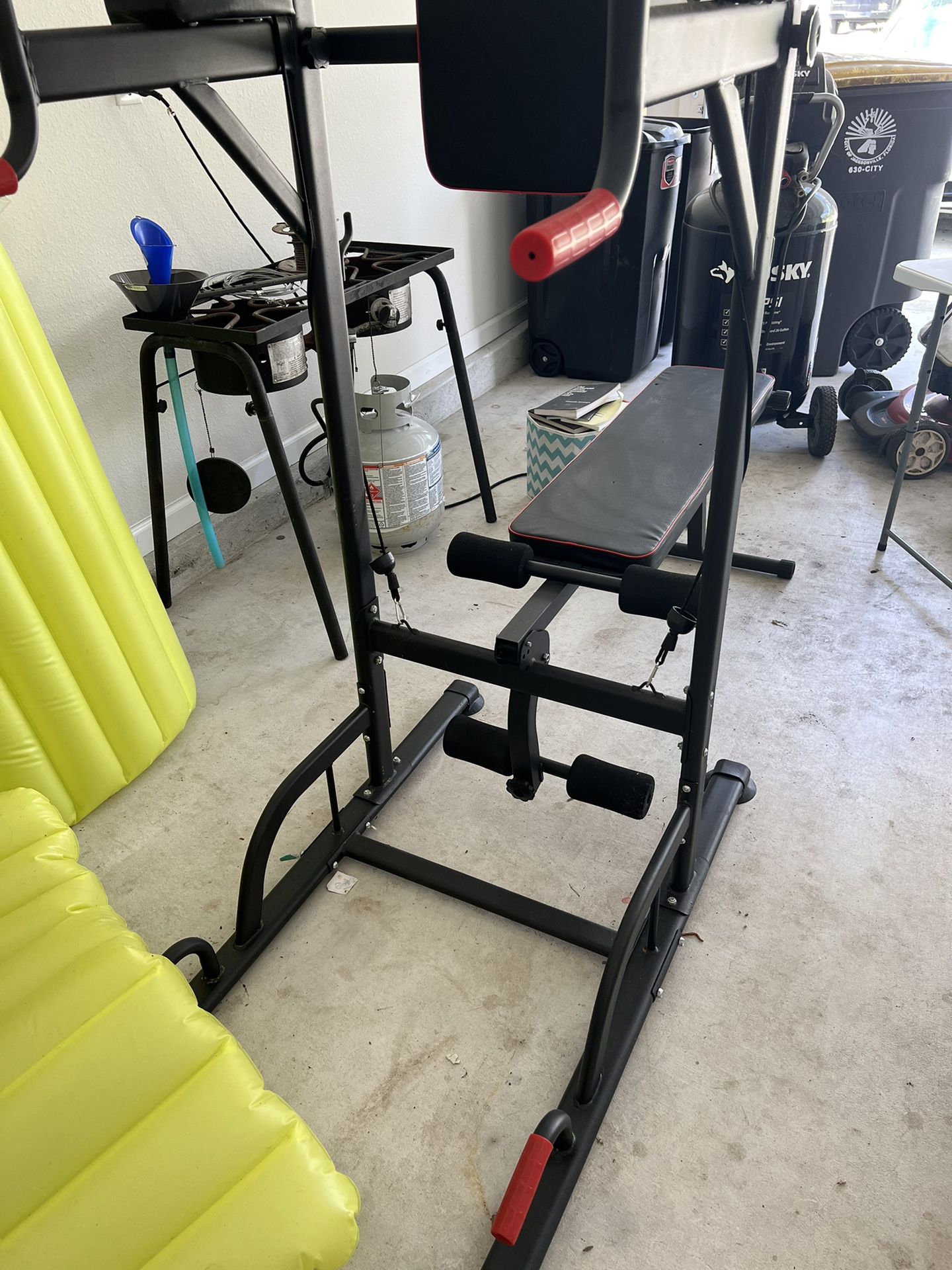 Weight Bench And Workout Station 