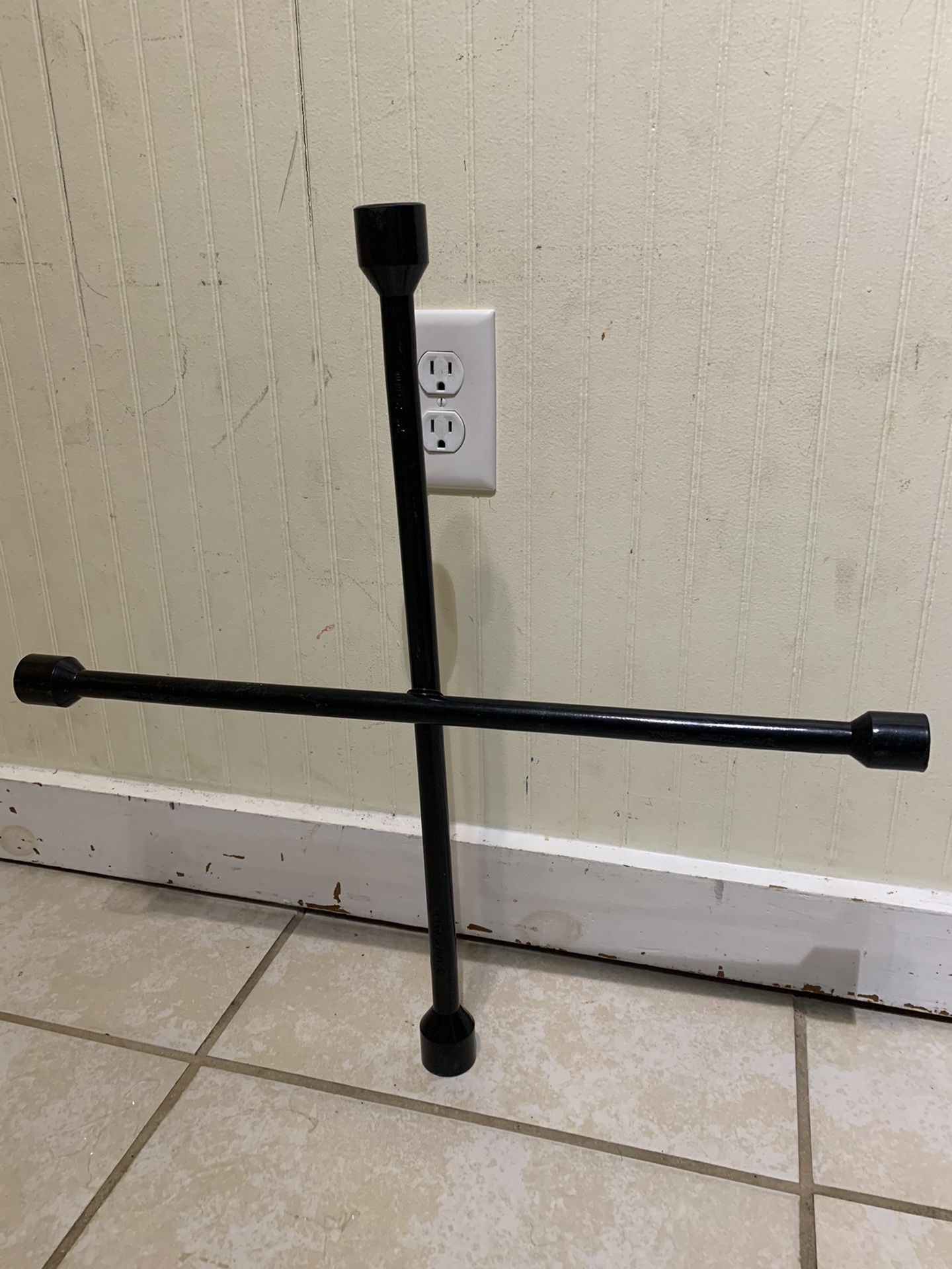 Lug Wrench. (Heavy Duty) 27, 25, 24, 22 mm