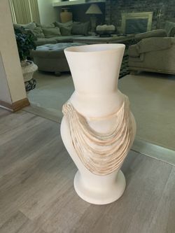 Ceramic vase