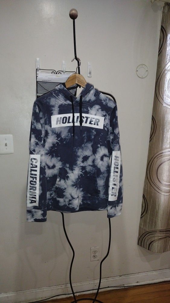 HOLLISTER MEN HOODIE SIZE S