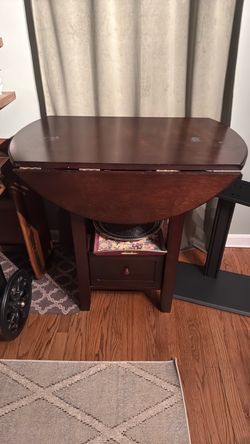 Vintage Drop-Leaf Table