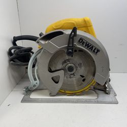 Dewalt Circular Saw 161119