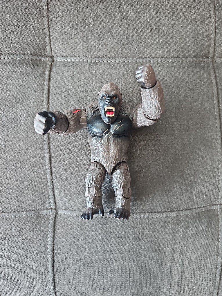 King Kong 2020 Legendary Playmates Action Figure 