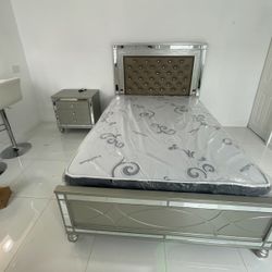 Platinum SOLID WOOD bed - LED lights