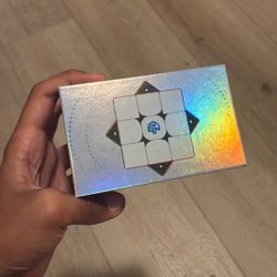 Gan 11 M With Uv Coating 