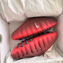 Nike Mind Team Red