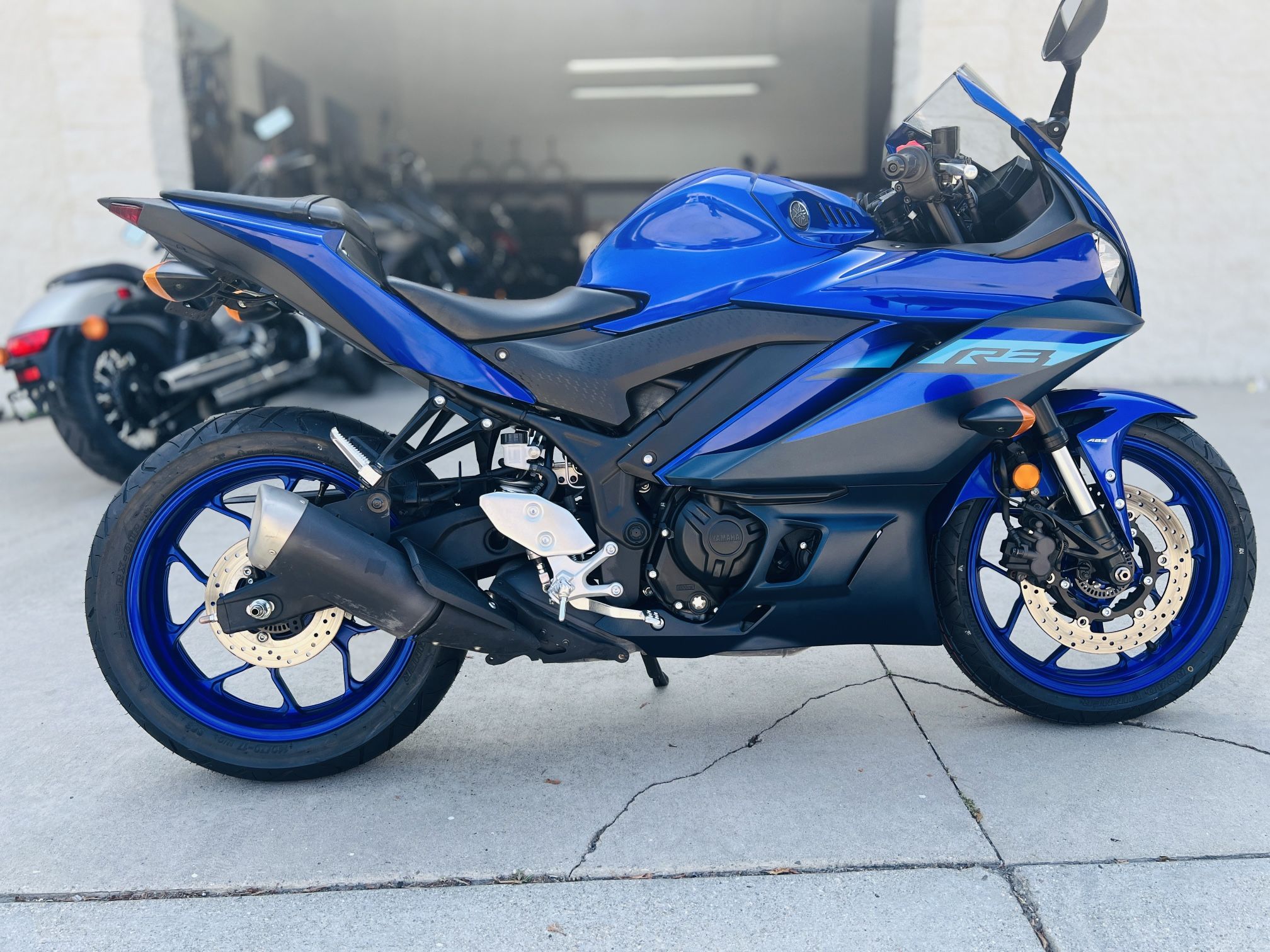 2024 Yamaha R3