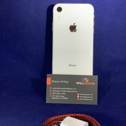 Apple iPhone XR White 64GB AT&T $390