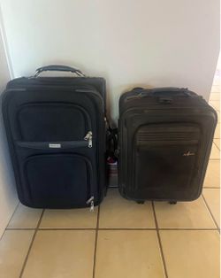 Set of 2 Black Rolling Carry-On Suitcases