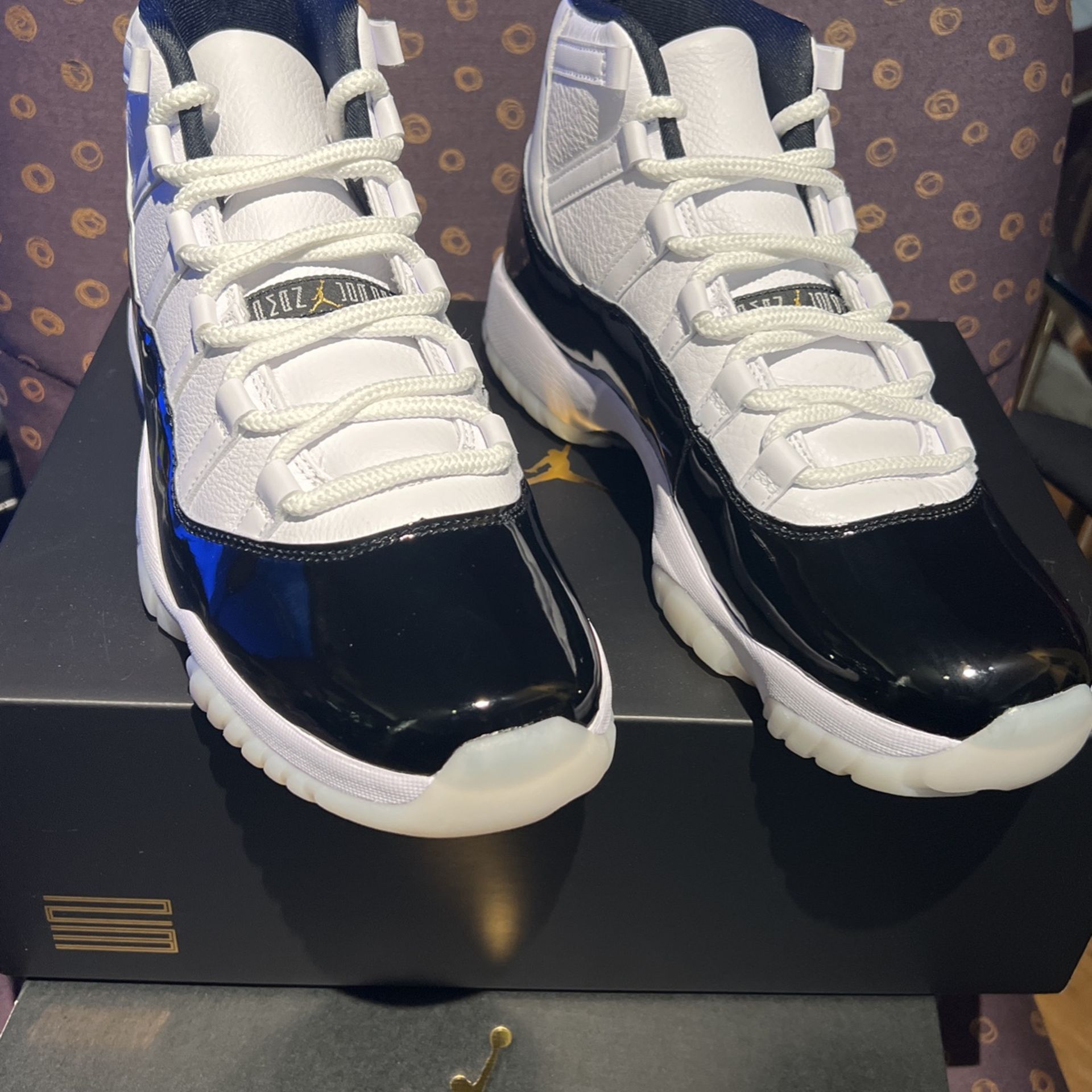 Air Jordan 11 Gratitude Size