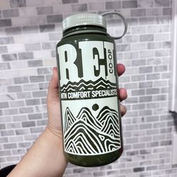 REI x Nalgene “MTN Comfort Specialists” Olive