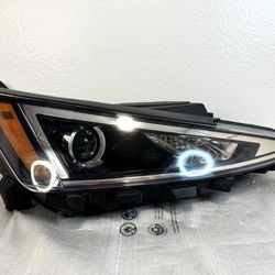 2019 - 2020 HYUNDAI ELANTRA SEDAN RH HEADLIGHT OEM