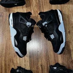 Jordan 4 Size 9 Black Canvas 