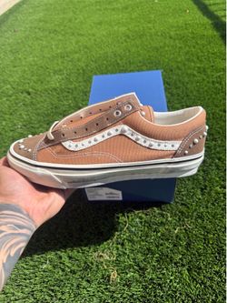 Vans brown peralized