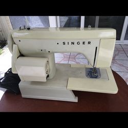 Singer Merritt 1872 Sewing Machine