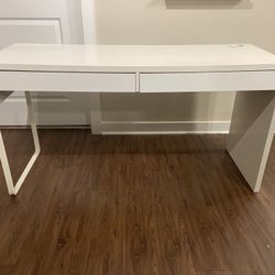 IKEA Micke Desk