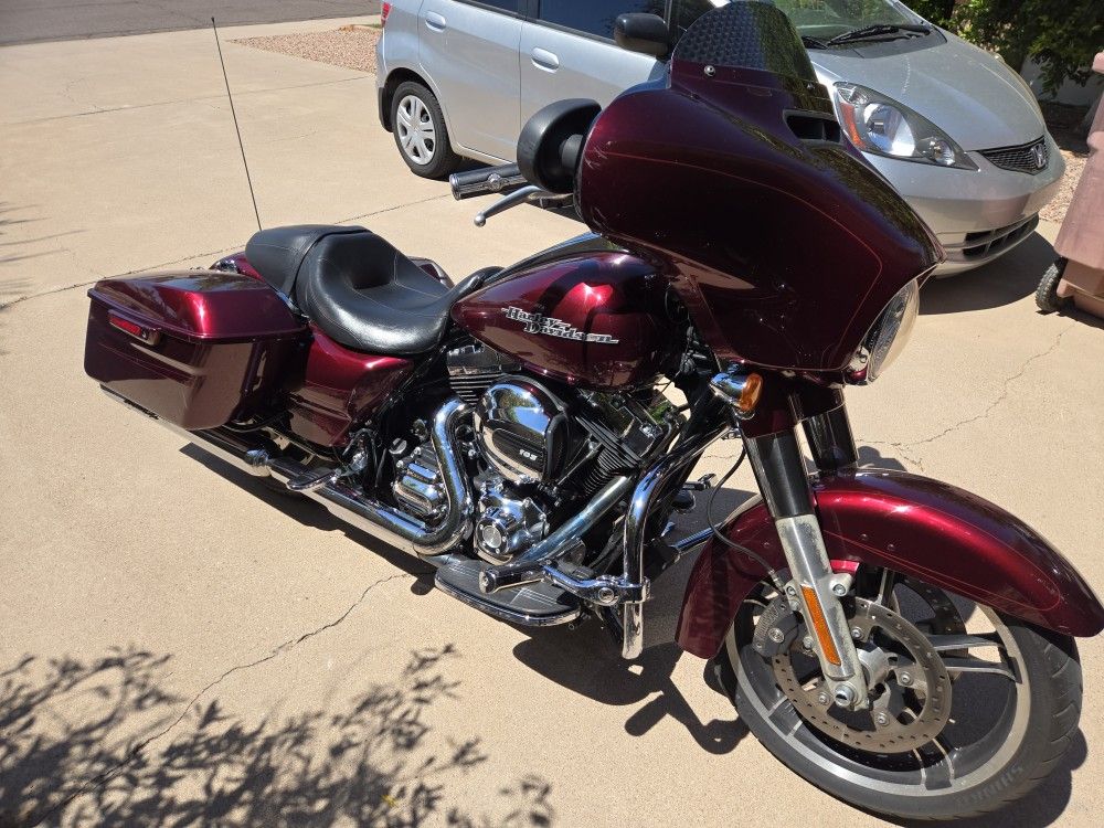 2014 Harley Street glide Special 103