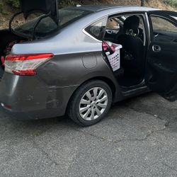 2015 Nissian Sentra 
