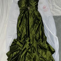 Badgley Mischka Prom Dress