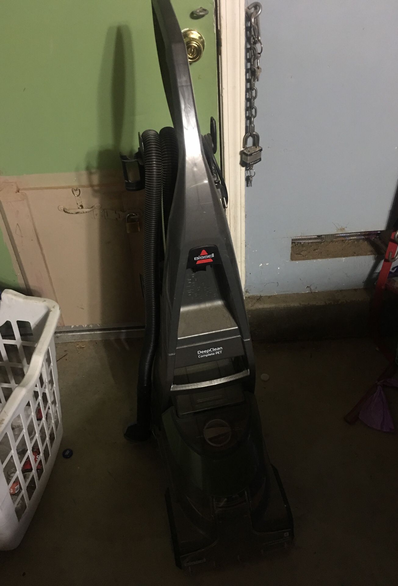 Bissell carpet cleaner used once