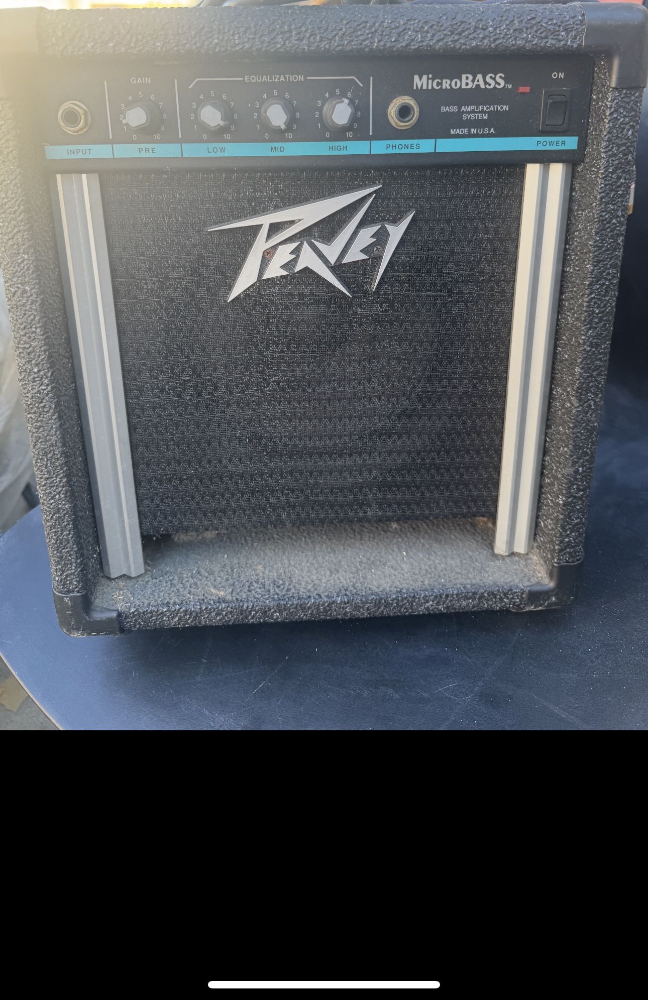 peavey microbass Guitar amp