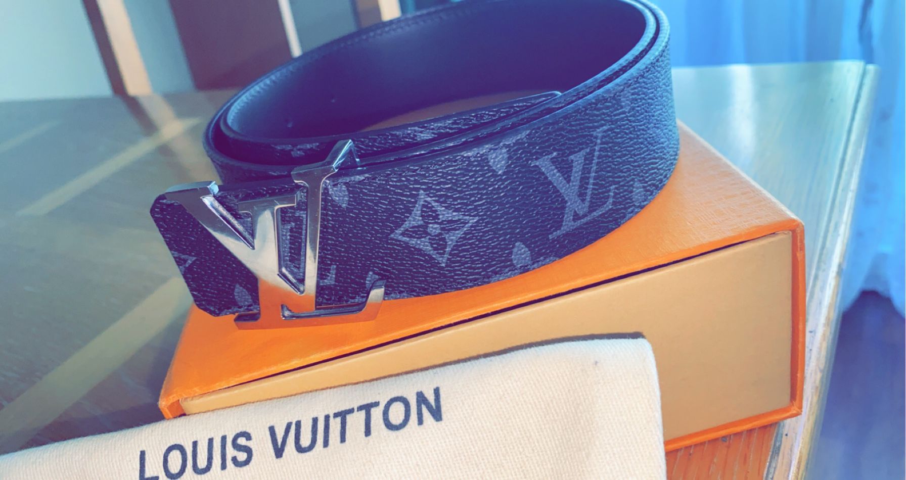 Louis Vuitton belt with box & bag