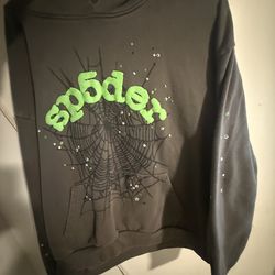 spider hoodie Large