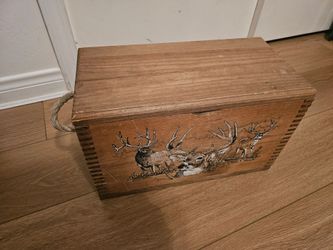 Vintage Wooden Wildlife Ammo Box, with rope handles