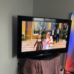 55 Inch Panasonic Flat Screen Tv