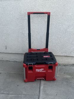 Milwaukee Dolly Tool Box. $140 New Pick Up In Van Nuys