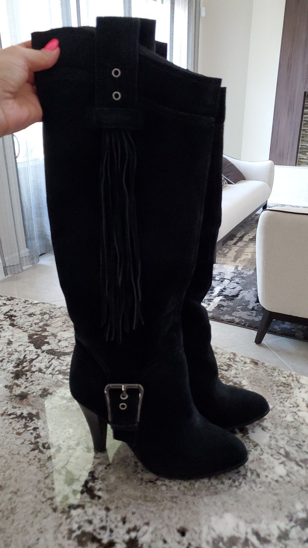 Colin Stuart 6.5 black boots
