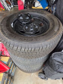 2017 Ram 1500 Rims and tires