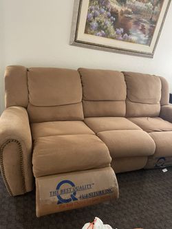Recliner couch