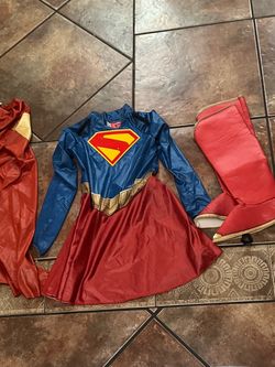 Supergirl. costume