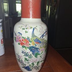 Satsuma Vase with Peacock design