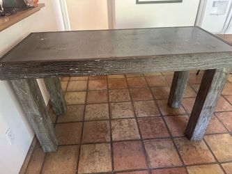 Industrial style dining gabble